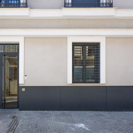 Oasis In The Heart Of Seville - 2 Bedroom Apt المظهر الخارجي الصورة