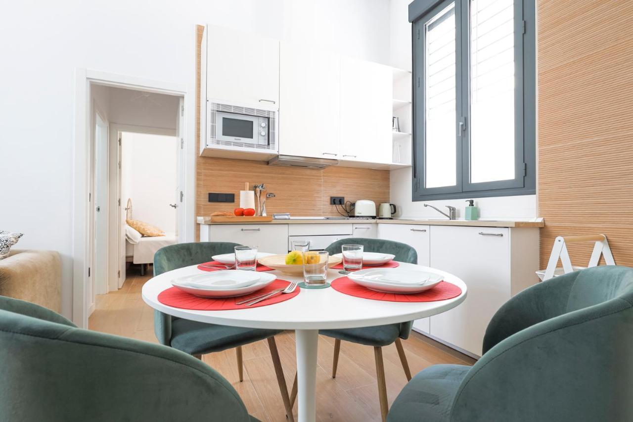 Oasis In The Heart Of Seville - 2 Bedroom Apt المظهر الخارجي الصورة