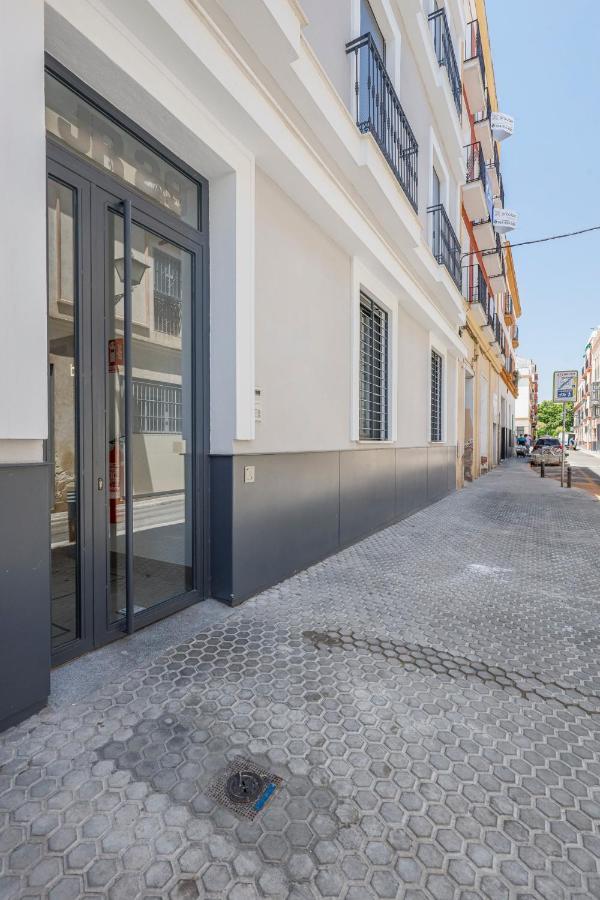 Oasis In The Heart Of Seville - 2 Bedroom Apt المظهر الخارجي الصورة